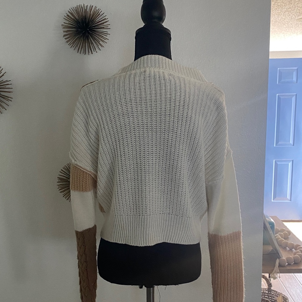Chic Patchwork Button-Up Cardigan - Picture 2 of 3